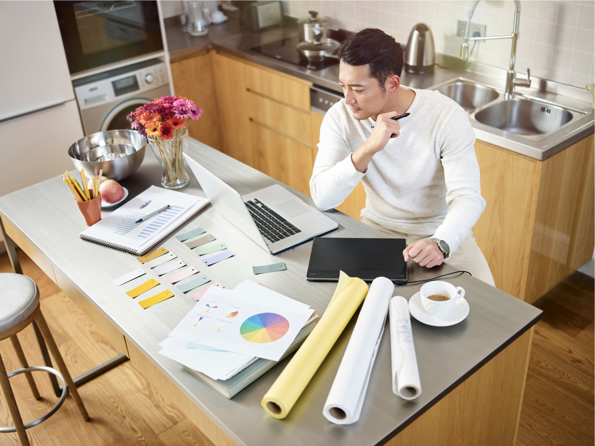 A man working at his freelance job